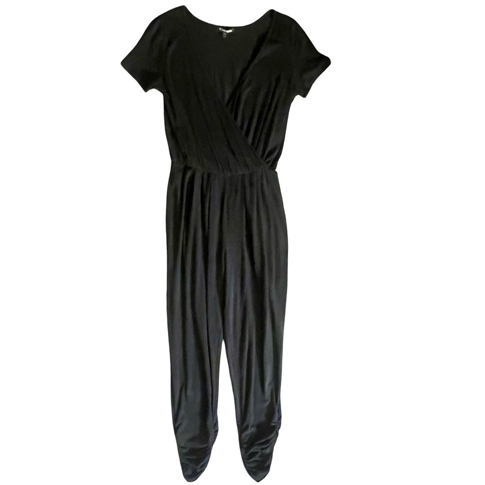 Fashion Nova Woman’s Black Shortsleeved V-Neck Jumpsuit With Gathered Ankles